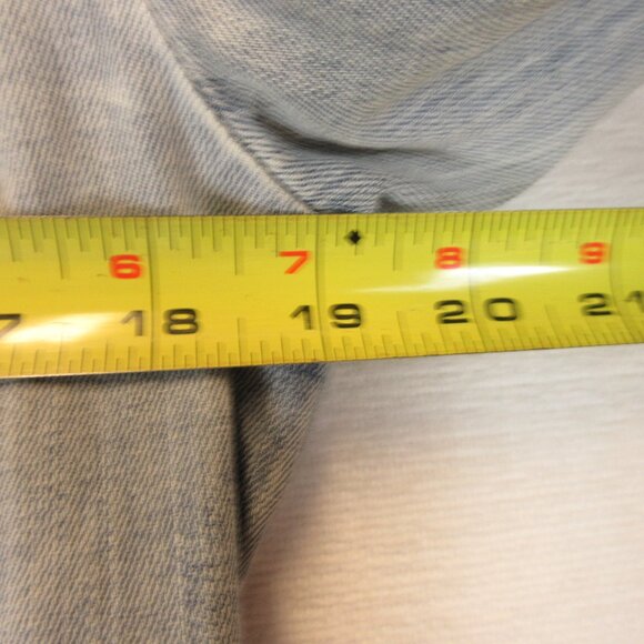 Kut from the Kloth Acid Wash Julia Cropped Jean Jacket Size S - Picture 9 of 13